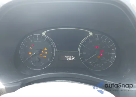 2015 Nissan Pathfinder Sl from USA, damaged, VIN 5N1AR2MM5FC684405